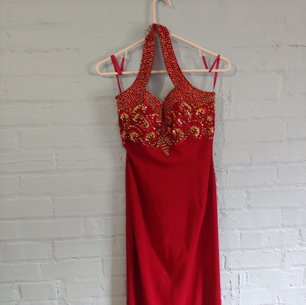 COPY - Retro formal red dress